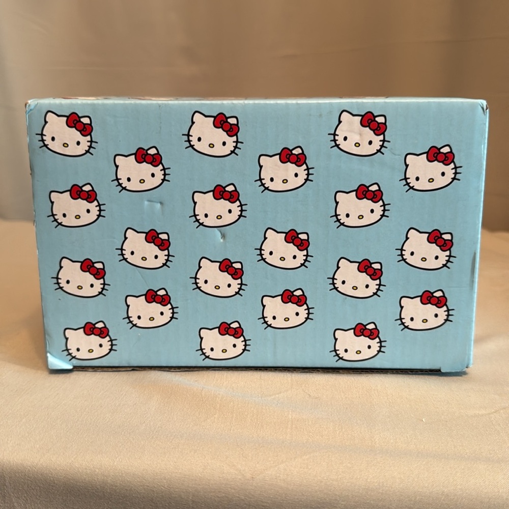 Blue Sky Clayworks Hello Kitty & Unicorn Salt & Pepper Shakers New in Package - Picture 7 of 12